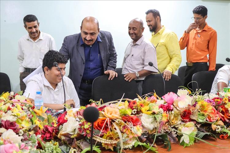 تربية ساحل حضرموت تدشن اختبار المفاضلة لطلبتها استعداداً لخوض منافسات أولمبياد الكيمياء في البطولة العربية العاشرة بعمّان