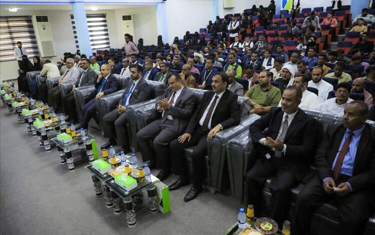 جامعة المهرة تشارك في معرض "مهنتي 8 و9" ضمن برنامج مشروع "مسار" الممول من مؤسسة صلة
