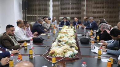 جمعية البنوك اليمنية تنتخب هيئة إدارية جديدة برئاسة الدكتور أحمد بن سنكر وتقرّ إعادة تنظيم أعمالها من العاصمة عدن