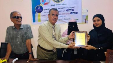 جمعية الوفاء تدشن دورة تدريبية في الأشغال اليدوية والإكسسوارات للكفيفات بعدن