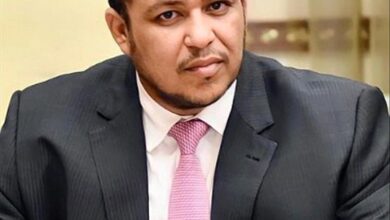 د. عبدالله العليمي يبارك تعيين سالم بن بريك رئيسًا للوزراء ويؤكد دعم مجلس القيادة له