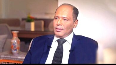 رئيس الثوري : الحوثي مهووس بالتدمير ولا يعنيه تحطيم طيران اليمنية