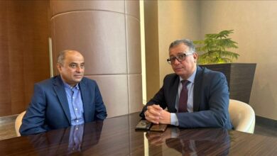 رئيس الوزراء سالم بن بريك: أتابع ملفي الكهرباء والمرتبات على مدار الساعة وسأعود قريبًا إلى عدن لمباشرة مهامي