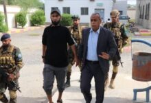 رئيس جامعة أبين يستقبل الشنيني ويثمّن مبادرته بدعم كلية الشريعة بالطاقة الشمسية