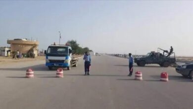 شرطة المهرة تضبط مشتبهين في قضية غسيل أموال بالغيضة