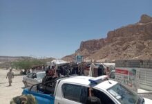 شرطة شبوة تواصل الحملة في نقل المهاجرين غير الشرعيين إلى خارج مدينة عتق