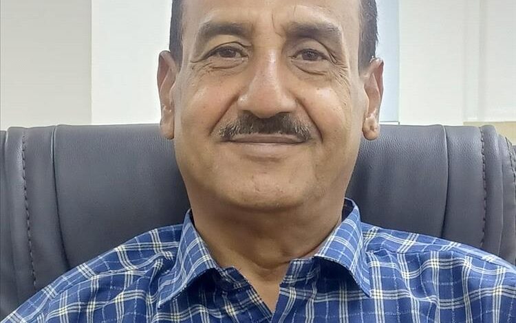 صحافي : عودة عبدربه منصور مع ثلاثة نواب ورئيس حكومة ومحافظ لعدن