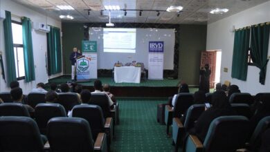 ضمن جهود التوعية الصحية المجتمعية… محاضرة في جامعة المهرة تسلط الضوء على مرض الفشل الكلوي وطرق الوقاية