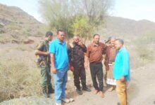 عضو الجمعية الوطنية والعميد القبه والوكيل البلعسي يتفقدون العمل في طريق سيلة غزال