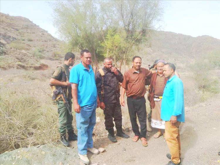 عضو الجمعية الوطنية والعميد القبه والوكيل البلعسي يتفقدون العمل في طريق سيلة غزال