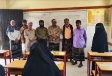 عضو الجمعية الوطنية والمدير العام ومدير التربية يدشّـنون اختبارات الثانوية العامة في يافع رصد