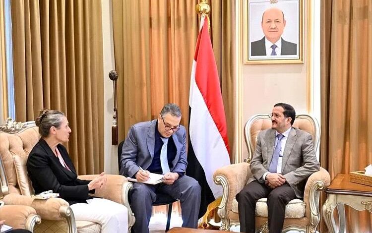 عضو مجلس القيادة مجلي: مبادرات السلام اصطدمت بتعنت حوثي