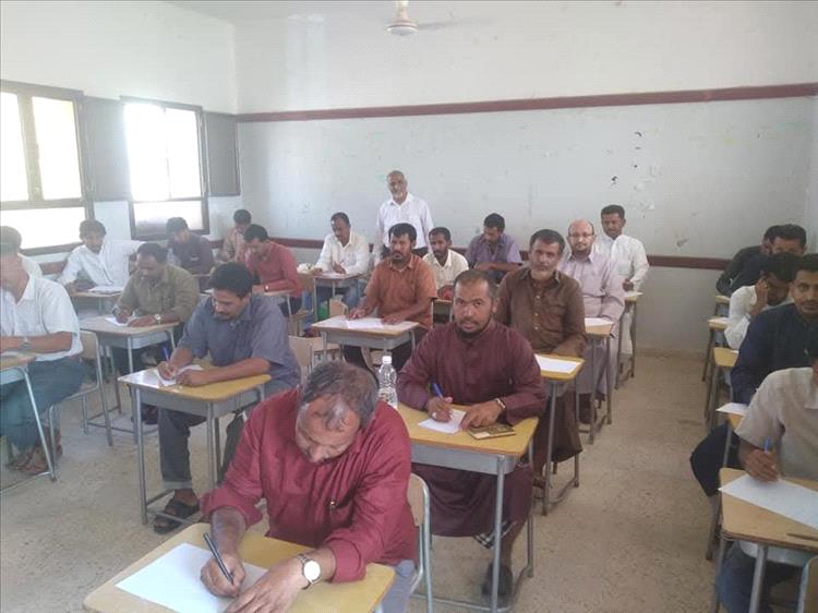 عميد المعهد العالي لتدريب تأهيل المعلمين في شبوة ل( عدن الغد)