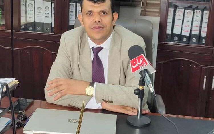 عميد كلية طب الأسنان بجامعة عدن: نعمل على تطوير البنية التحتية وتعزيز الجانب العملي للطلاب