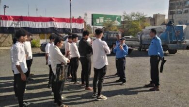 في رابع أيام أسبوع المرور العربي 2025 محاضرة نوعية لمدير شرطة السير بجامعة تعز تناقش الحلول الجذرية للمشكلات المرورية
