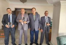 في زيارة ودية .. الرئيس علي ناصر محمد يستقبل أساتذة من جامعة الأزهر
