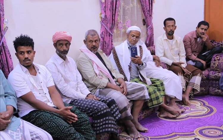 قبيلة آل بن عَباد الكِندي تعقد لقاءً تعارفيًا نحو مسارًا جديدًا للمَّ الشمل وتعزيز الروابط بين أبناءها