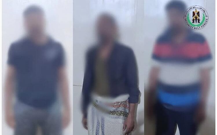 قوات الحزام الأمني تضبط عدداً من مروّجي ومتعاطي المخدرات في عدن