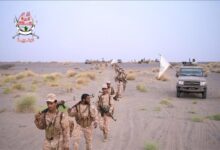 قوات العمالقة الجنوبية تنفذ مسيرًا تكتيكيًّا لتعزيز جاهزيتها القتالية