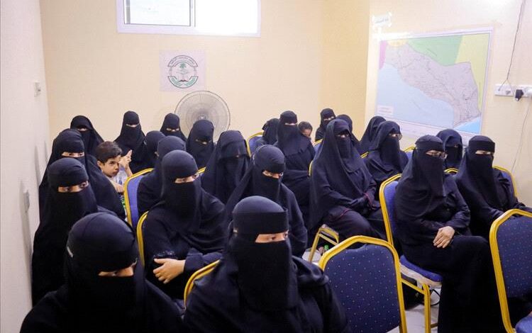 لقاء توعوي نسوي بغيل باوزير حول الحكم الذاتي لحضرموت