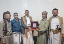 مأرب: صندوق رعاية الشهداء والجرحى والمعاقين في مديرية نهم يكرم العميد شاطر ناجي الطوقي تقديراً لعطائه ودعمه الإنساني والوطني