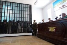 محكمة حوثية تصدر حكمًا بحق 22 شخصًا بينهم نساء