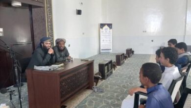 مدير أوقاف عتق ومدير التحفيظ بالمحافظة يتفقدان مسجد الشافعي ومسجد خيران بعتق