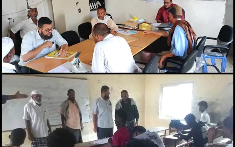 مدير التربية بمضاربة لحج يتفقد المركز الامتحاني بمخيم خرز للأجئين ويشيد بالانضباط