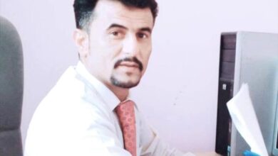 مدير عام إعلام لحج يدين جريمة الحوثيين بحق أسرة في قرين المسيمير ويطالب بإغاثة عاجلة