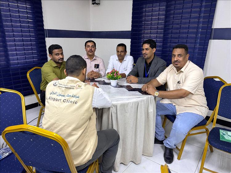 مدير عام صحة الموانئ والحجر الصحي بوزارة الصحة يعقد إجتماع مع مدراء ادارات صحة الموانئ في المحافظات الشرقية.