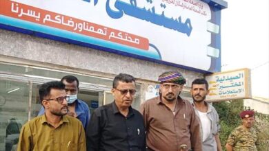 مدير عام صحة لحج ينفذ زيارة ميدانية ليلية مفاجئة إلى مستشفى أكتوبر يافع وحبيل جبر ردفان