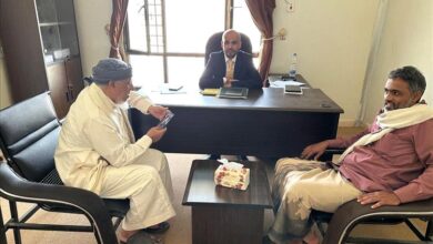 مدير عام فرع وزارة الخارجية بشبوة يلتقي الشيخ حسين باحنحن بالعاصمة عتق