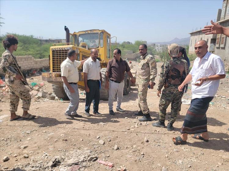 مدير عام قعطبة بكر الشاعري يفتتح شارع رئيسي بقعطبة