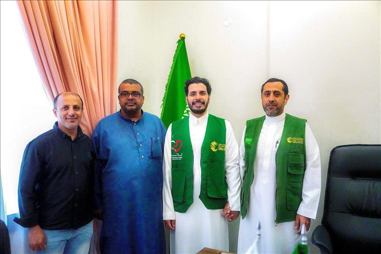 مدير مشروع تشغيل مركز فاطمة بابطين- سيئون عن جمعية كلانا يلتقي بمدير الوحدة التنسيقية بمركز الملك سلمان مكتب حضرموت المكلا