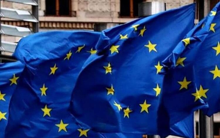 مُجددًا.. الاتحاد الأوروبي يدعو الحوثيين للإفراج عن المختطفين في سجونهم