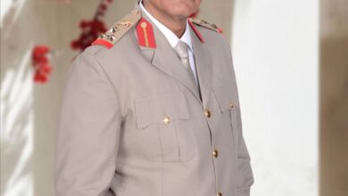 نائب الملحق العسكري في مصر: أجواء العمل مثالية بفضل تناغم طاقم السفارة وقيادة بحاح الخبيرة