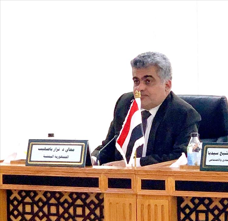 نائب وزير التخطيط ينفي اتهامات قناة بلقيس ويعلن اللجوء للقضاء: وما نُشر افتراء وكذب