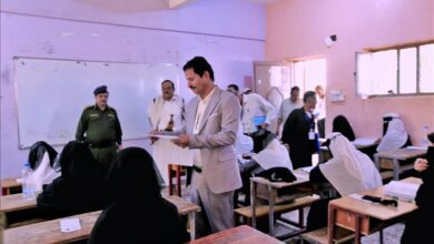 نائب وزير التربية"العباب" يدشن اختبارات الثانوية العامة بمأرب