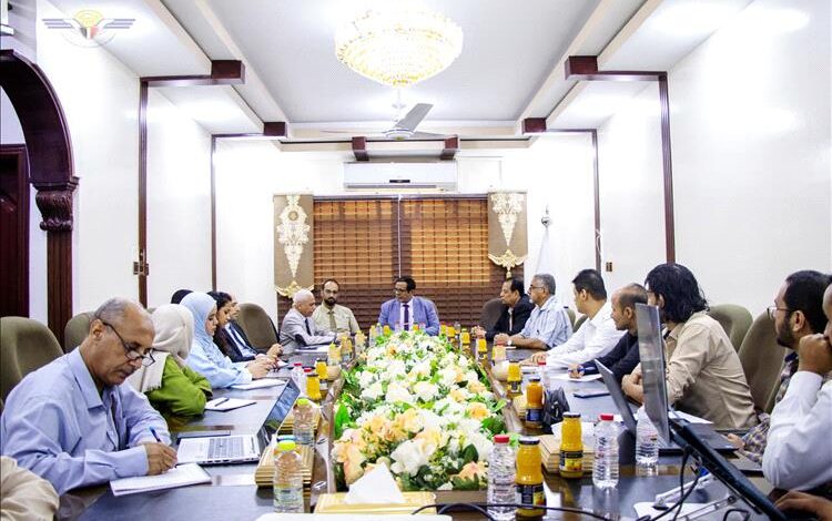 هيئة الطيران تبحث مع وفد من البنك الدولي ومنظمة "الفاو" تنفيذ مشاريع تنموية وتوسيع آفاق التعاون المشترك