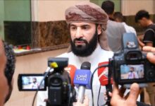 وزارة الأوقاف اليمنية تبدأ  عملية. تسليم المبالغ المستردة لحجاج بيت الله الحرام