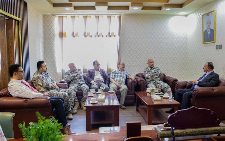 وزير النقل يناقش مع رئيس مصلحة خفر السواحل سُبل تعزيز الجهود المشتركة بين الوزارة والمصلحة