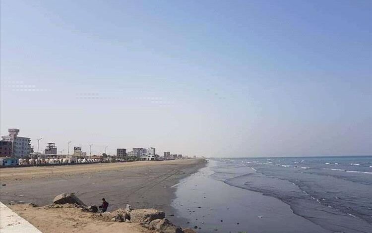 وفاة أربعة أشخاص من أسرة واحدة غرقًا بساحل أبين في عدن