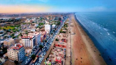 وفاة شخصين اختناقًا داخل سيارتهما على الساحل بعدن