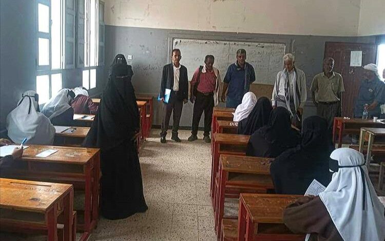 وفد وزاري يتفقد سير الاختبارات النهائية في مركز ثانوية الفقيد بالليل الرهوي بنين وباتيس بنات