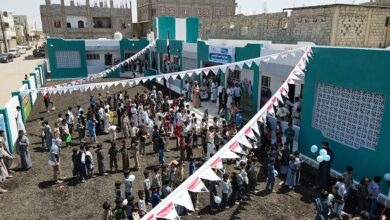 افتتاح ووضع حجر اساس لمدرسة اساسية ومركز تأهيل وتدريب في مأرب