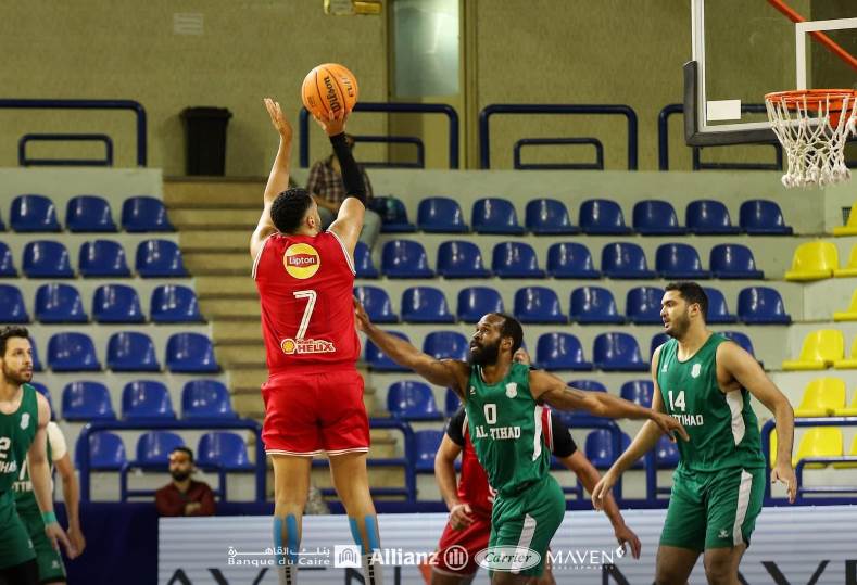 الاتحاد والأهلي