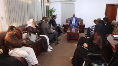 الميليشيات الحوثية تسببت بانهيار العملة وتدهور الاقتصاد