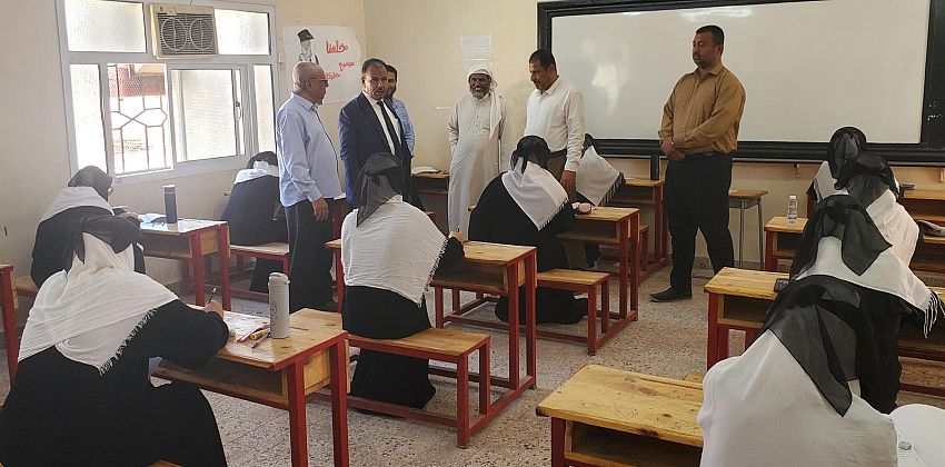 الوكيل العامري يتفقد سير الامتحانات النهائية لطلاب الثانوية العامة بوادي حضرموت