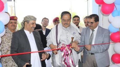 الوكيل الفاطمي يفتتح مستوصف مأرب الطبي العام