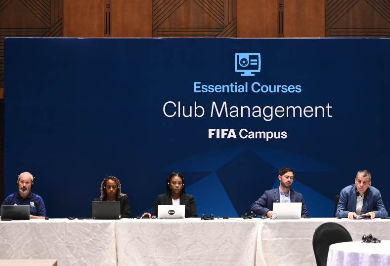 انطلاق ورشة عمل "برنامج فيفا لاحتراف وتطوير إدارات الأندية" باتحاد الكرة